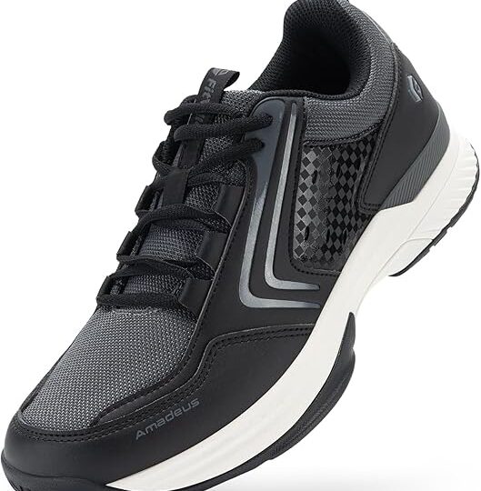 Best Men's Court Shoes for Pickleball 2026